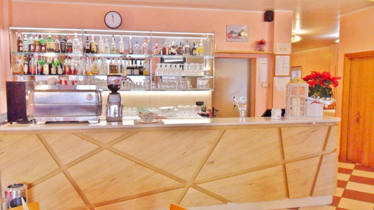 Hotel Ristorante Al Bassanello 바사노델그라파 외부 사진